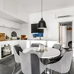 2 Bedroom Amazing In بيت للعطل