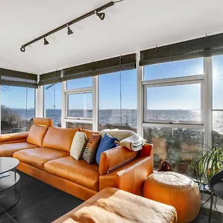 بيت للعطل 2 Bedroom Amazing In